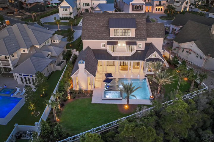 Property Photo:  107 Quail Hollow Court  FL 32461 