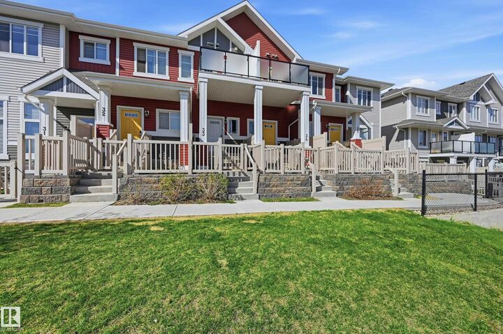 Property Photo:  2905 141 Street SW 34  AB T6W 3M4 