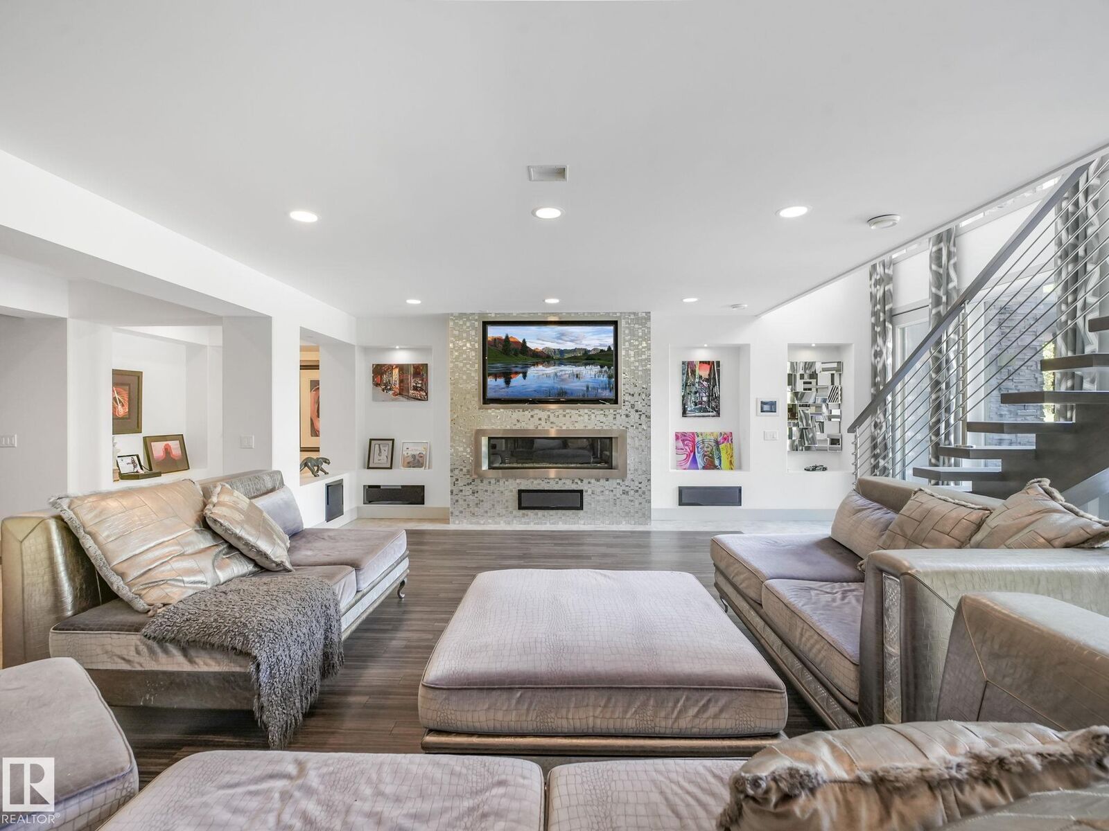 Property Photo: 51222 Rge Road 260 26 AB T7Y 1B1
