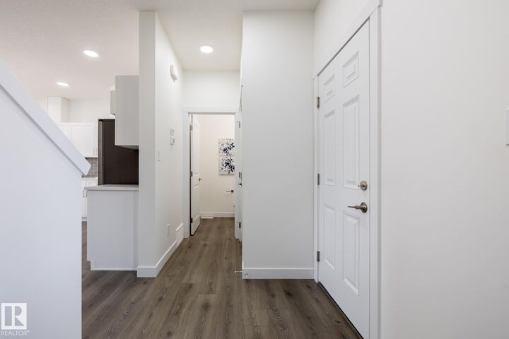 Property Photo:  5 Worwyck Common  AB T7X 3G5 