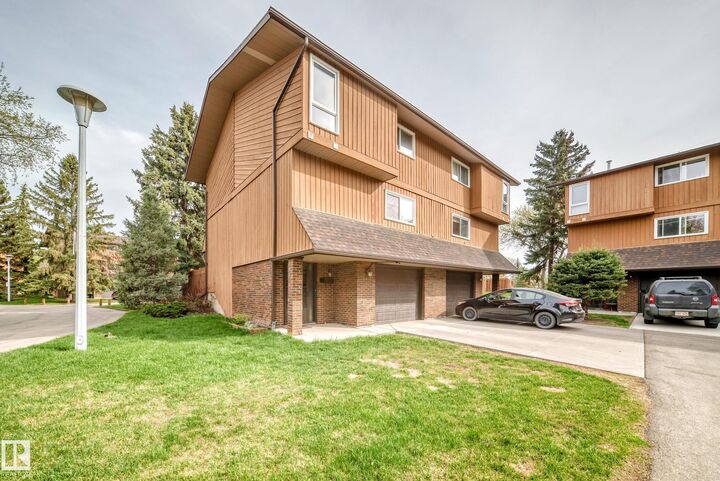 Property Photo:  12018 157 Avenue NW  AB T5X 2R9 
