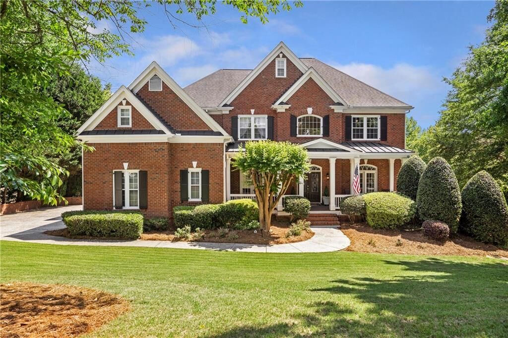 Property Photo:  805 Lake Mist Cove  GA 30004 