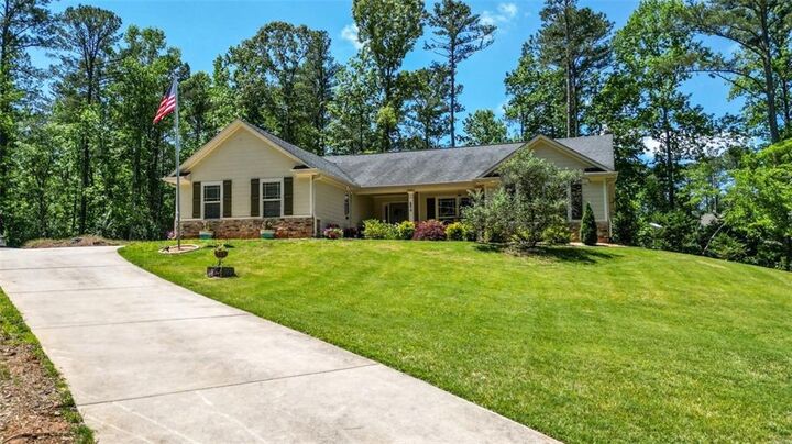 Property Photo:  894 Happy Valley Circle  GA 30263 