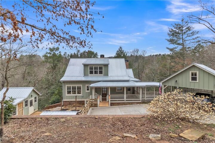 Property Photo: 224 River Rock Drive GA 30533