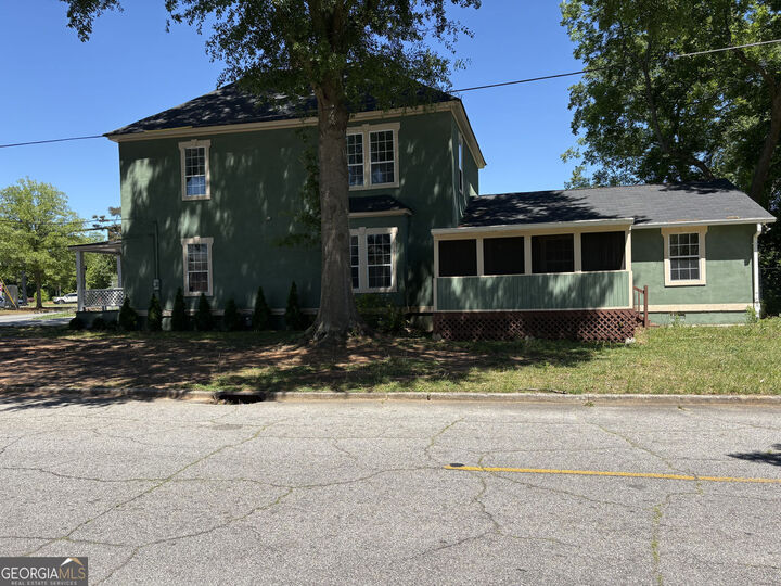 Property Photo:  430 W Broad Street  GA 30223 