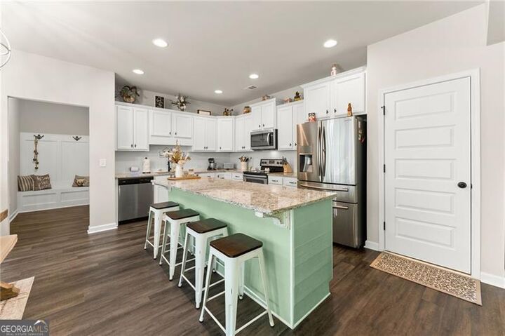 Property Photo: 176 Whelchel Valley Drive GA 30534