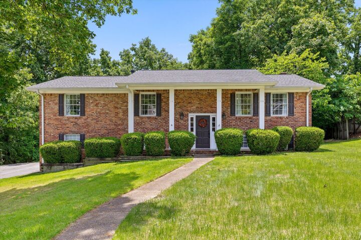 Property Photo:  8611 Clearwood Road  TN 37421 