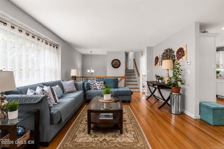 Property Photo: 6 Jersey Lane CT 06851