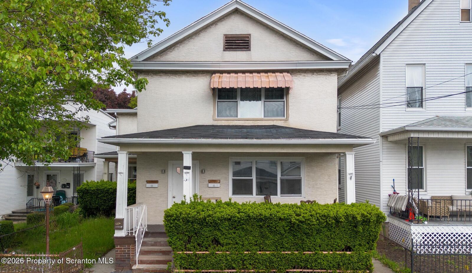 Property Photo:  433 Willow Street  PA 18505 