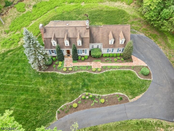Property Photo: 13 Hamden Rd NJ 08822