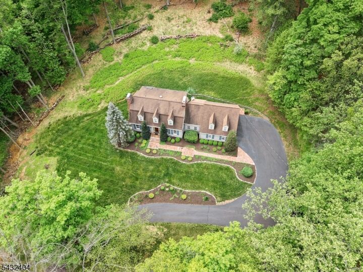 Property Photo: 13 Hamden Rd NJ 08822