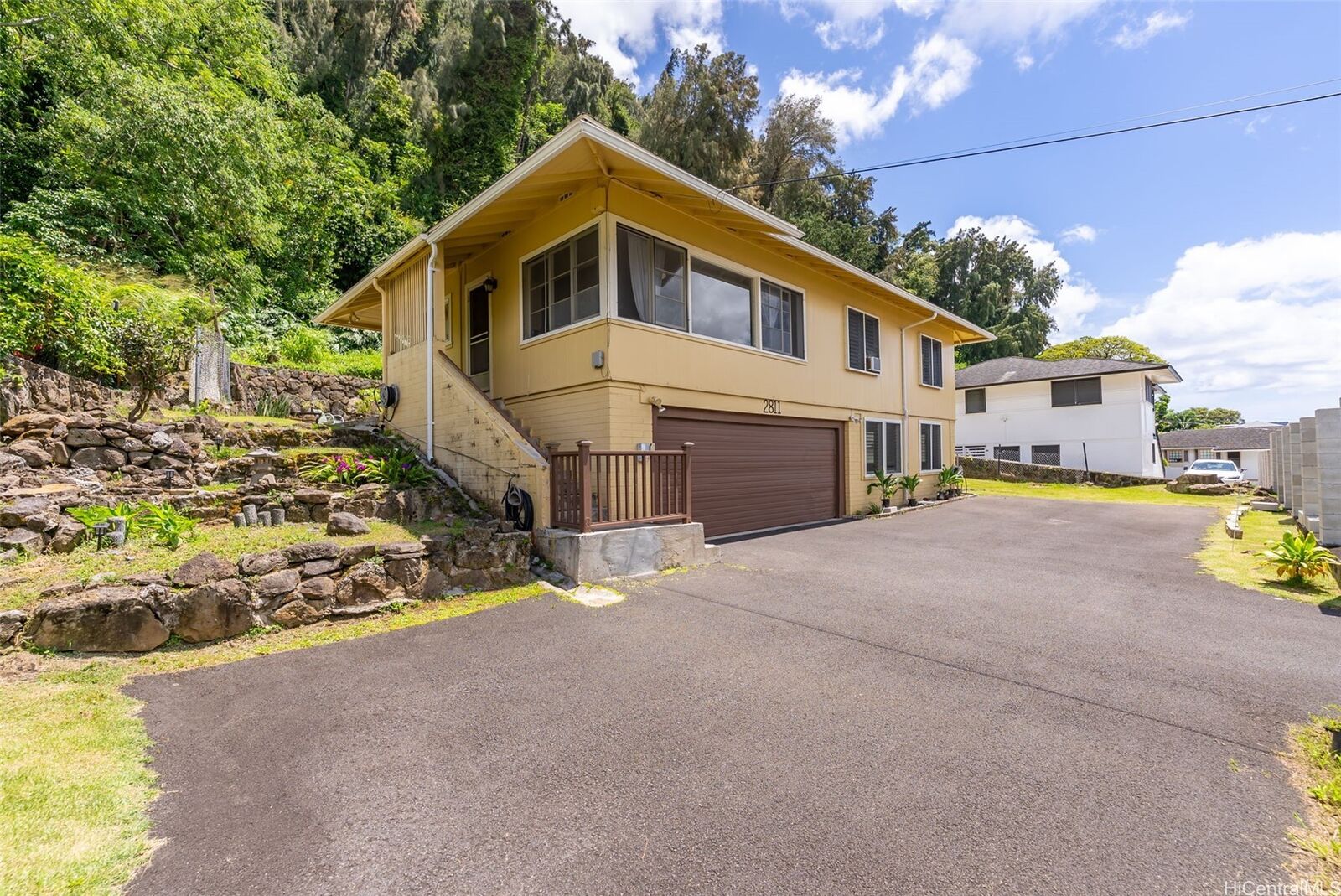 Property Photo:  2811 Henry Street  HI 96817 