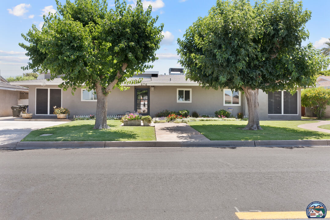 Property Photo: 676 Willard Ave CA 92227