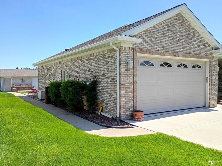 Property Photo:  15496 Rutherford Boulevard  MI 48161 