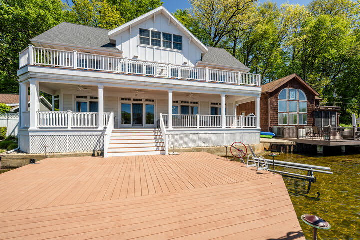 Property Photo:  8568 Lake Avenue  MI 49098 