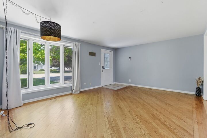 Property Photo:  8753 S Kostner Avenue  IL 60456 