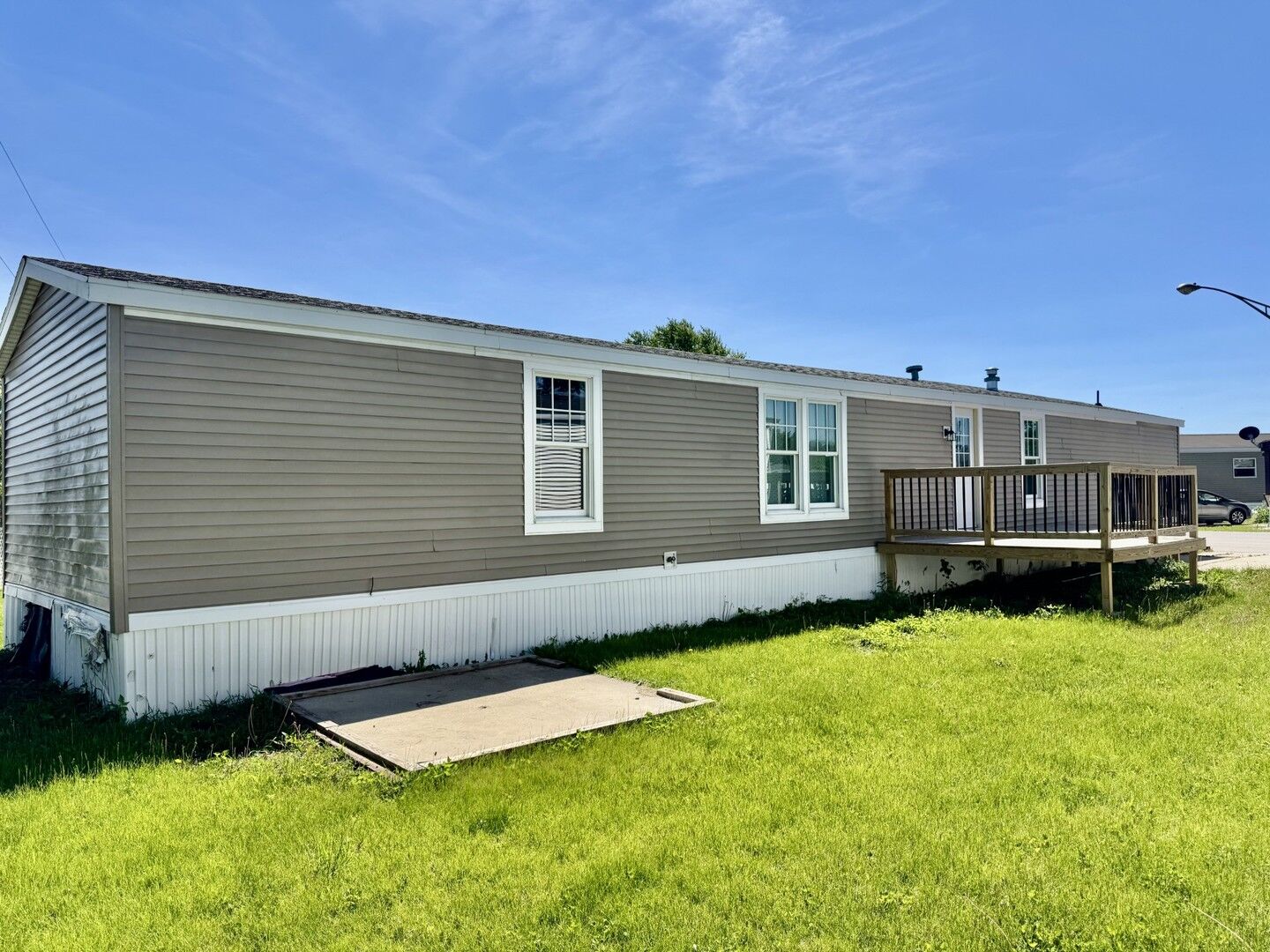 Property Photo: 2705 St Vincent Avenue 43 IL 61301