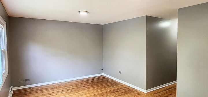 Property Photo:  546 Dodge Avenue  IL 60202 