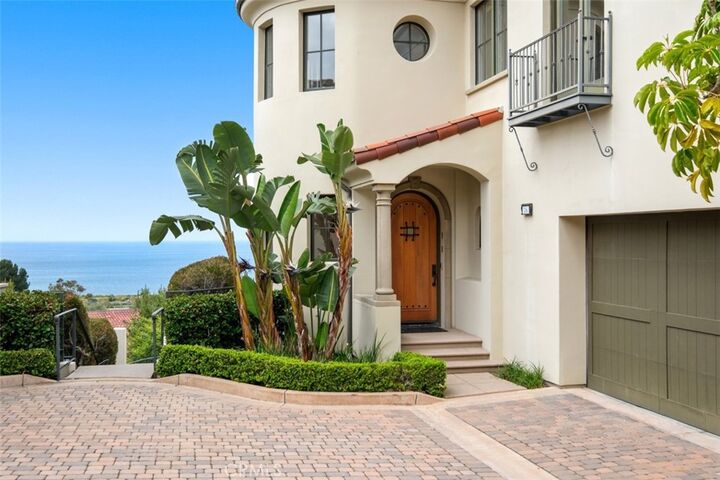 Property Photo: 76 Sidra Cove CA 92657