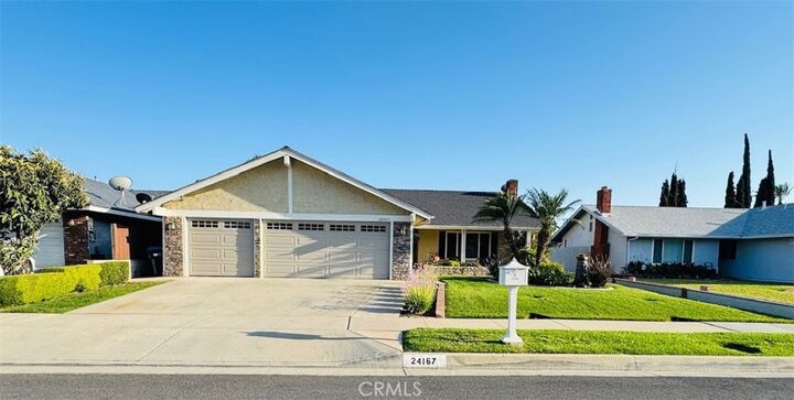 Property Photo:  24167 Via Vargas Drive  CA 92553 