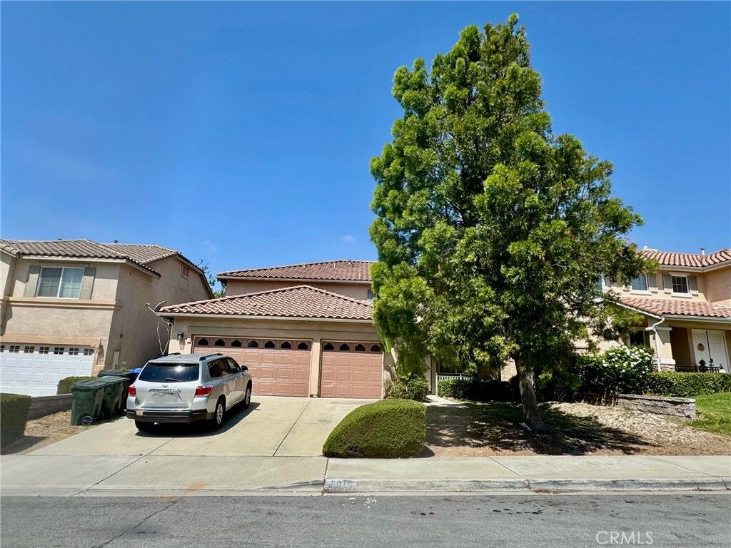 Property Photo: 6076 Brookside CA 92336