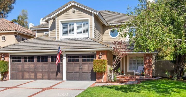 Property Photo:  21842 Las Nubes  CA 92679 