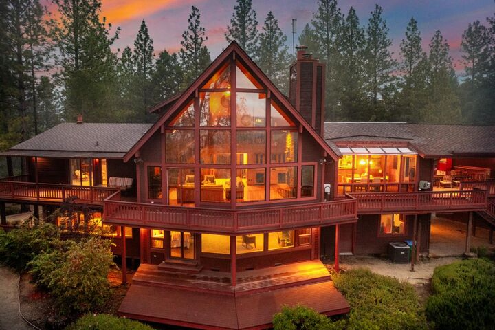Property Photo:  4800 Abbey Road  CA 95667 