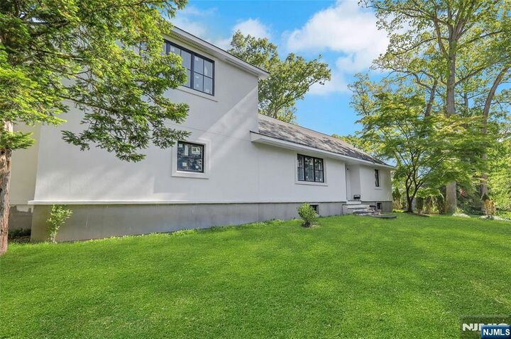 Property Photo:  259 W Glen Avenue  NJ 07450 