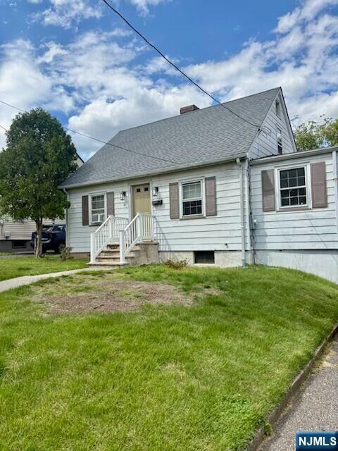 Property Photo:  18 Durrell Street  NJ 07044 