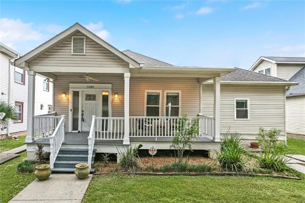 Property Photo:  5509 West End Boulevard  LA 70124 