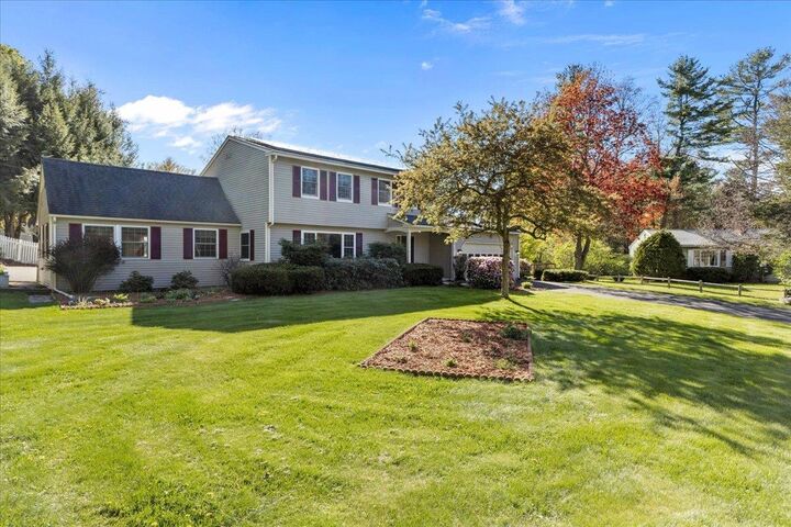 Property Photo:  67 Pinecrest Circle  VT 05495 