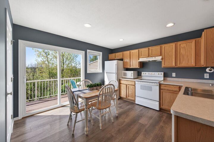 Property Photo:  5039 Evergreen Drive N #6  MN 55038 