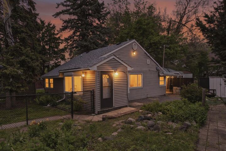 Property Photo:  4335 4th Street NE  MN 55421 