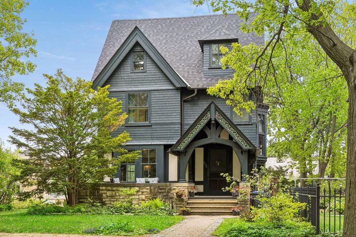 Property Photo: 502 Grand Hill MN 55102