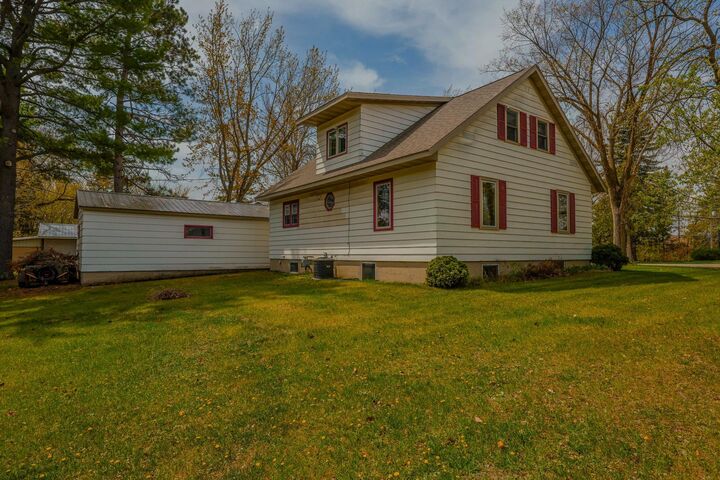 Property Photo:  314 Lake Avenue  MN 56470 