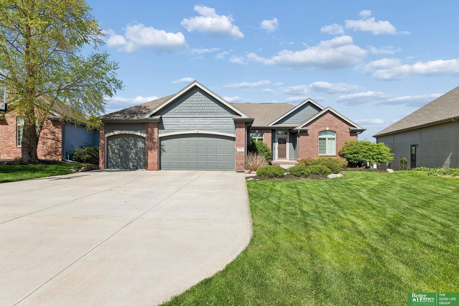 Property Photo:  19618 Chandler Street  NE 68028 