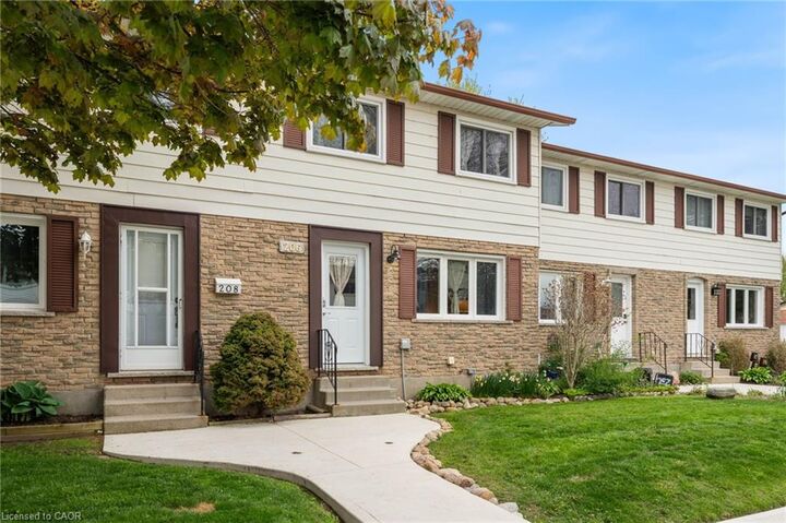 Property Photo:  206 Richardson Drive  ON N0A 1N4 