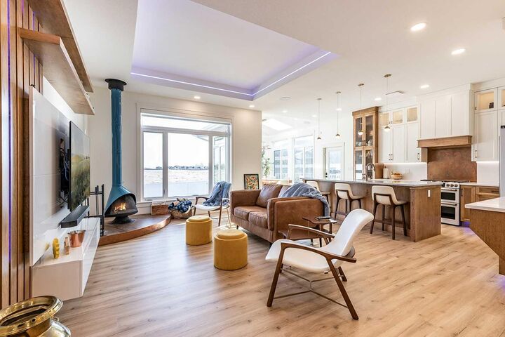 480 7 Street — photo 1