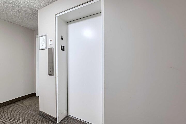 Property Photo:  1234 14 Avenue SW 503  AB T3C 0V9 