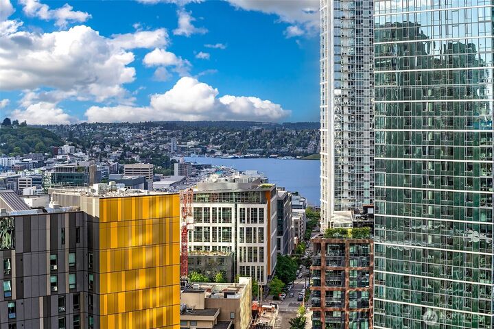 Property Photo: 819 Virginia Street 2902 WA 98101