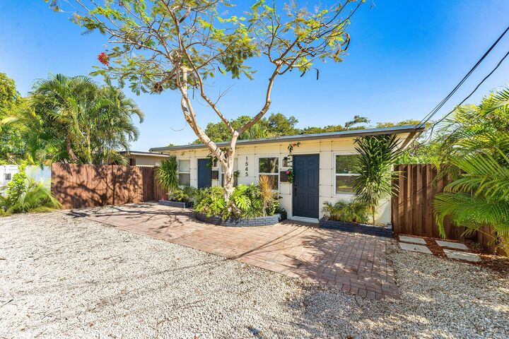 Property Photo:  1545 NE 32nd Street  FL 33334 