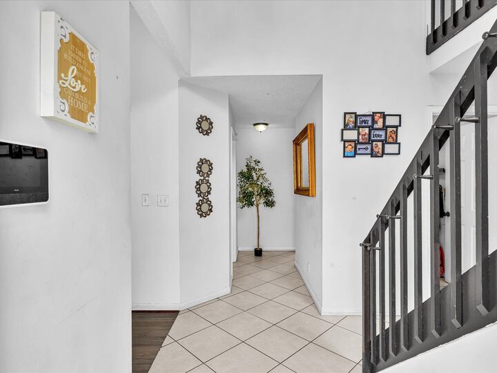 Property Photo:  5610 Dewberry Way  FL 33415 