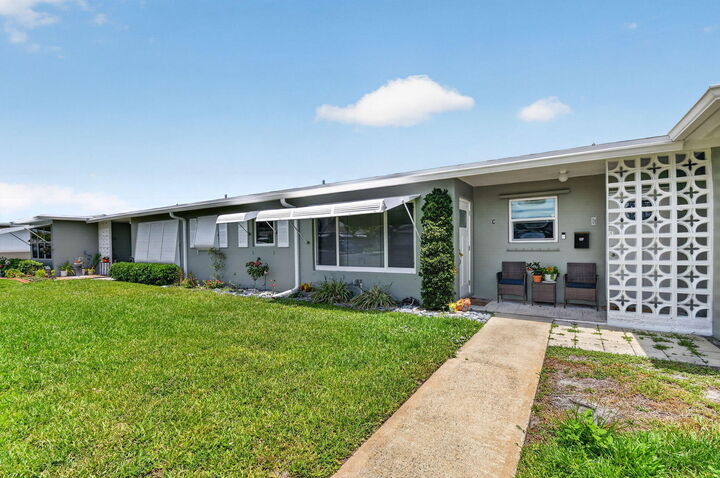 Property Photo: 155 South Boulevard C FL 33435