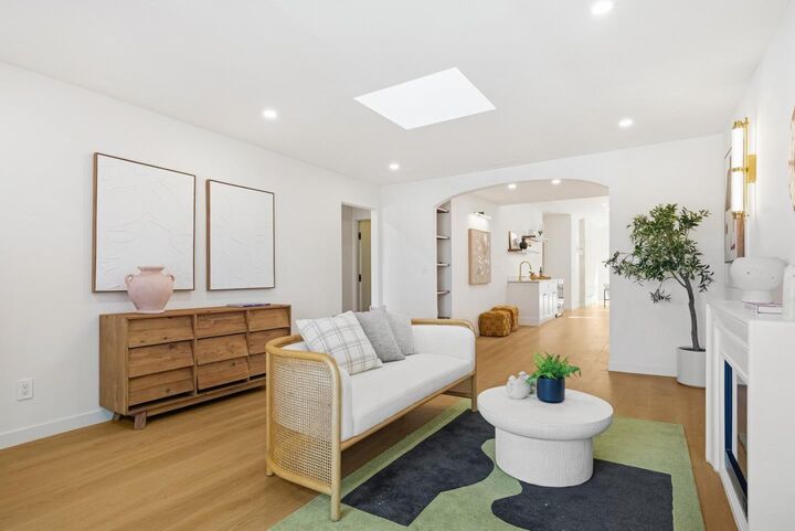 Property Photo:  266 Vine Street  CA 94070 
