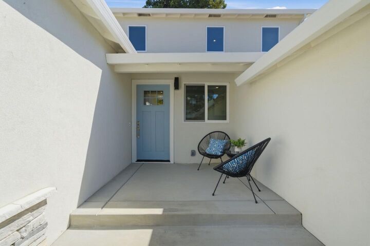 Property Photo:  273 Cedar Street  CA 94070 