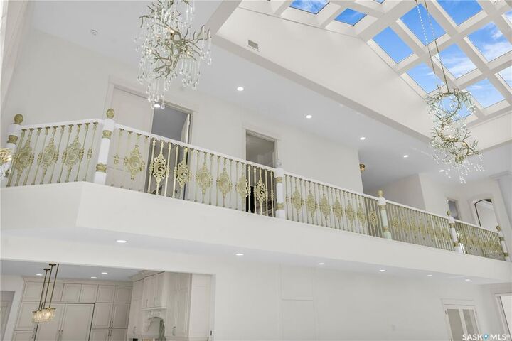Property Photo:  4204 Elderberry Crescent E  SK S4V 3V3 