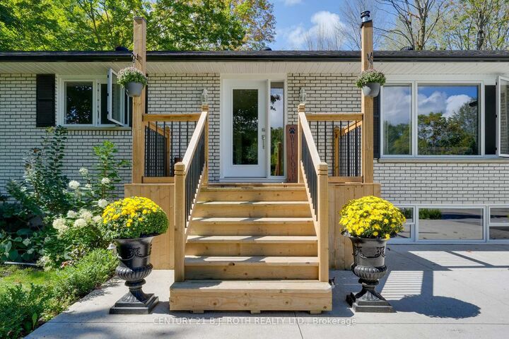 Property Photo: 1250 County Road 6 N/A S ON L0L 2T0