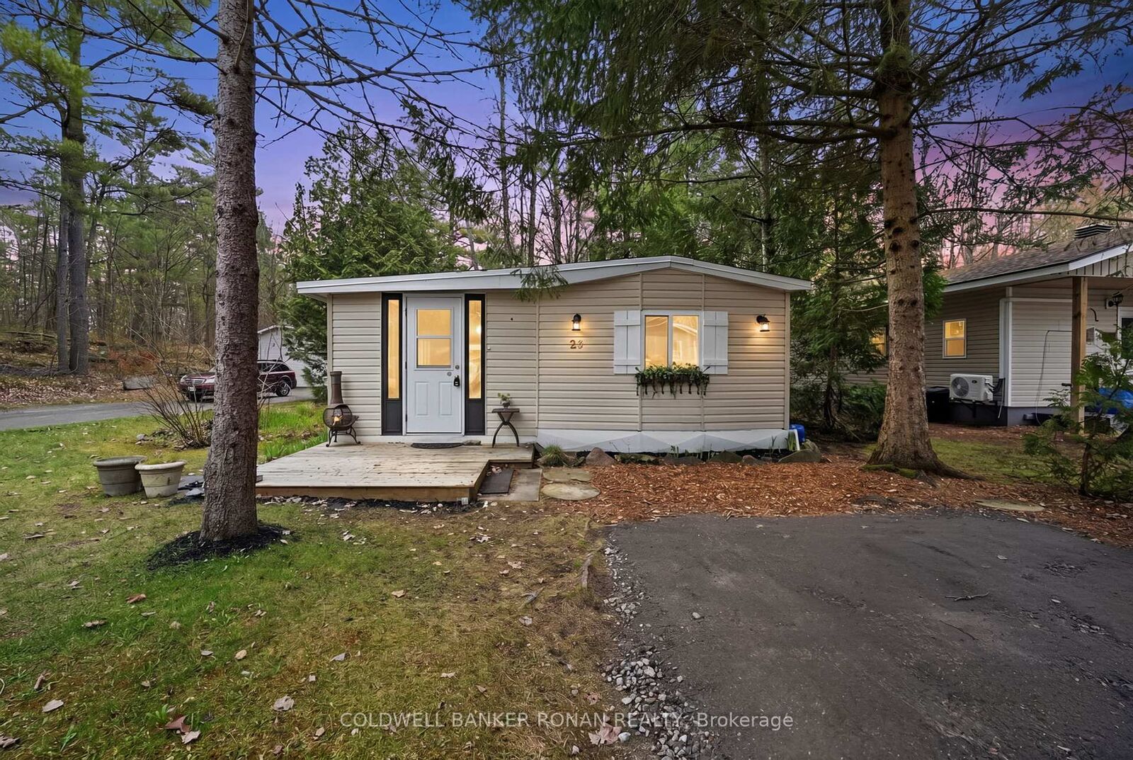 Property Photo: 1007 Racoon Road 23 ON P1P 0C5