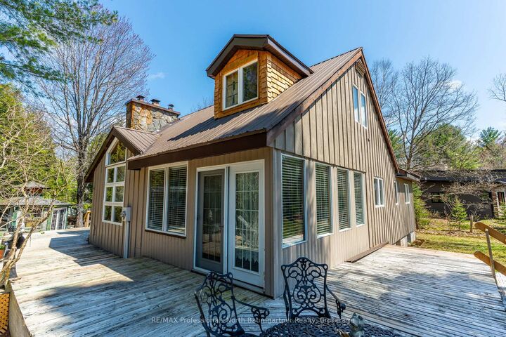 Property Photo: 1065 Cloverleaf Road ON K0M 1J2
