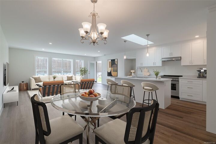 Property Photo: 3774 12th Ave 8 BC V9Y 5A5